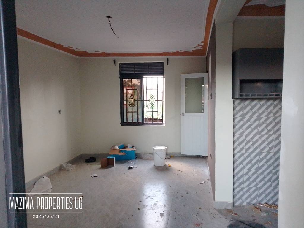 A picture of Single rooms house for rent 350k ugx in Kireka town.