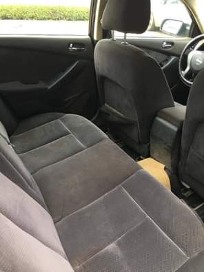 A picture of NISSAN ALTIMA FOR SALE ENGINE AND GEAR IS OK AC