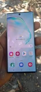 A picture of samsung galaxy not10 duos