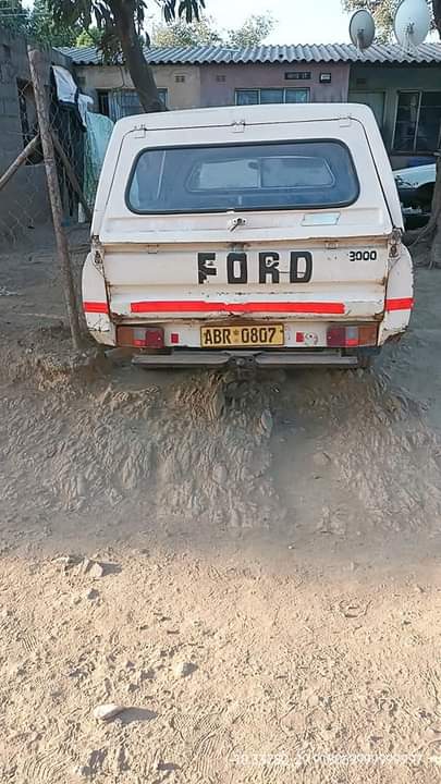 classifieds/cars ford