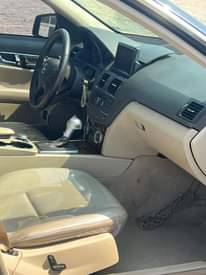 A picture of Registered C350 2011 model Double Panoramic With Top up screen