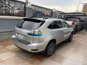 A picture of Very clean and sound Lexus RX330 2005 model registered excellent