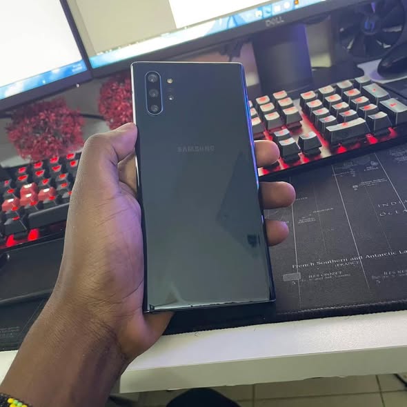 A picture of Samsung Galaxy Note 10plus