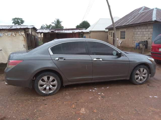A picture of Honda Accord Eagle spirit 2008 Model