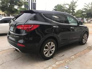 A picture of Extremely clean Hyundai Santa Fe 2013 14model first body 8month