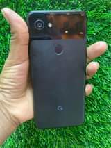 A picture of Google pixel 3axl