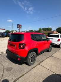 A picture of 2017 Jeep Renegade Limited Sport Utility 4D