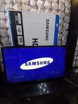 A picture of 400 000 last price for 32inch flat screen TV brand