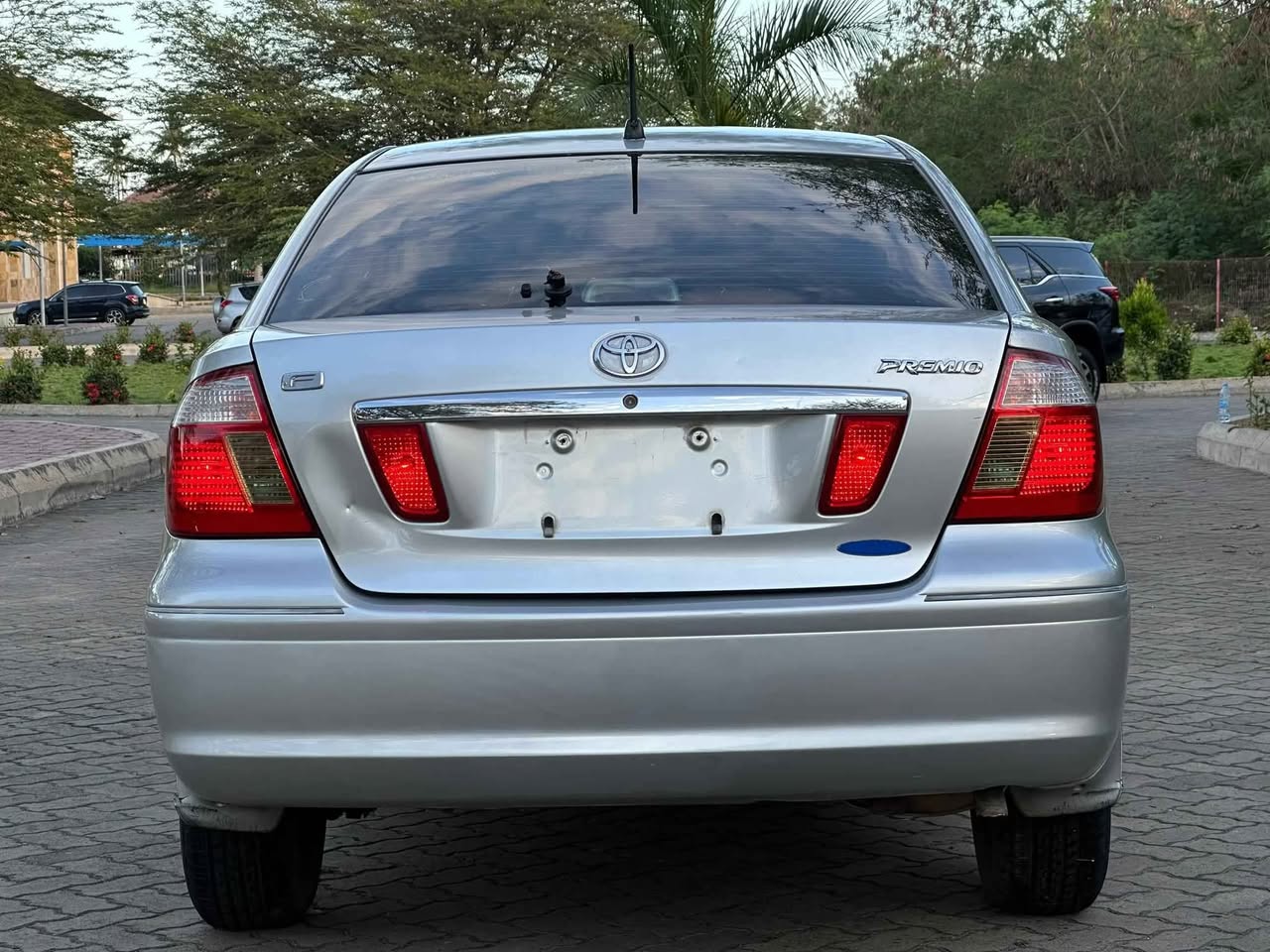 A picture of TOYOTA ALLION