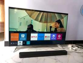 A picture of HISENSE INCH 50 SMART 4K TZS 550 000 FULL BOX