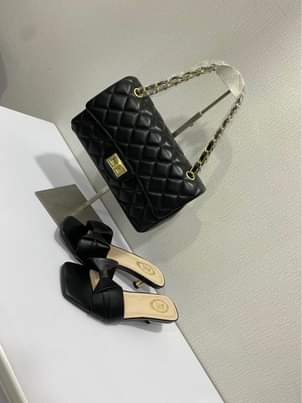 A picture of Shoes