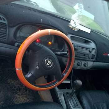 A picture of just in toyota Camry V6 engine pt