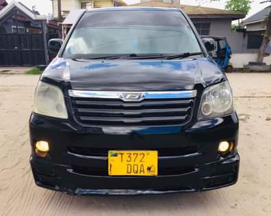 A picture of TOYOTA NOAH 0716 565650 0755 51 50 51
