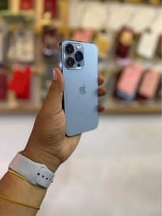 A picture of iPhone 13