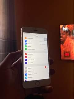 A picture of Iphone 6 Plus 16GB