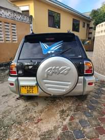A picture of TOYOTA RAV4