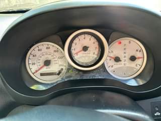 A picture of 2005 Toyota 2005