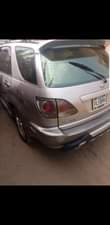 A picture of Lexus RX300