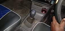 A picture of 2000 Toyota Vista Black
