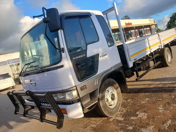 hino trucks