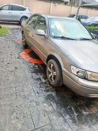 A picture of Toyota Camry tiny light 4plugs Engine Perfect Engine and Gear