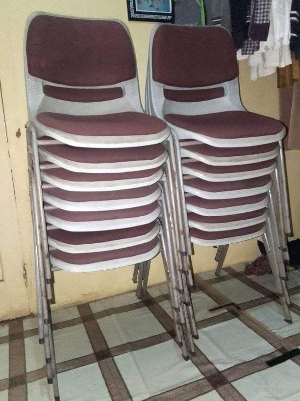 A picture of 20pieces of plastic fabric nd stainless steel chairs