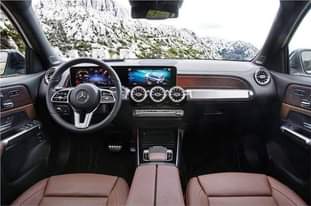A picture of 2020 Mercedes Benz GLB formatic SUV