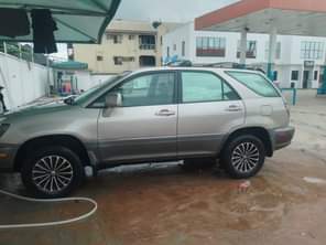 A picture of Clean RX 300 02 Everything is working good engine and