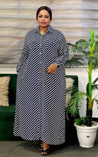 A picture of SHIRT DRESS