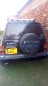A picture of Suzuki escudo