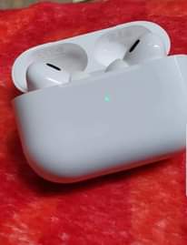 A picture of ORIGINAL AIRPODS pro etc noise.consolation