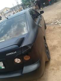 A picture of Toyota Corolla 04