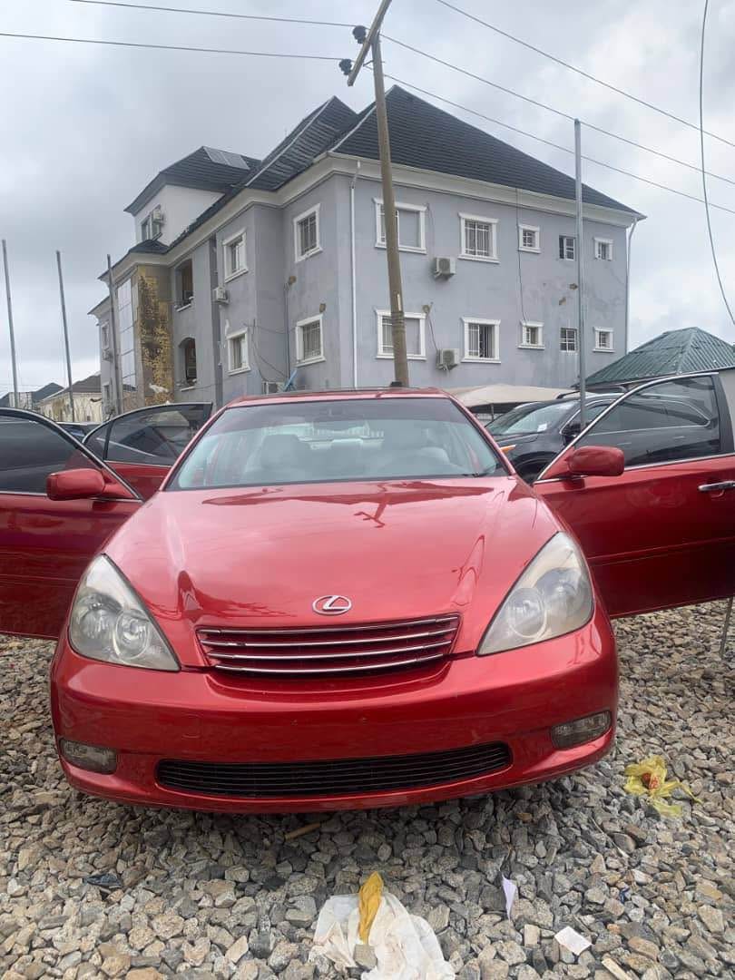 A picture of CAR FOR SALE LEXUS ES 330 for sale in Jahi