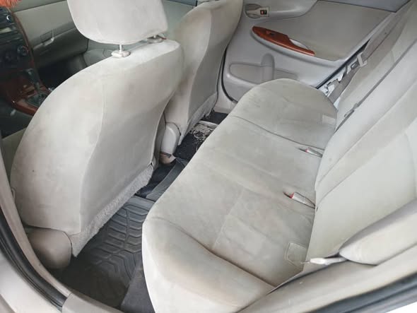 A picture of 2009 TOYOTA COROLLA
