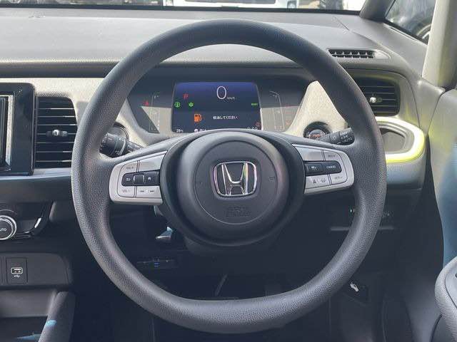 A picture of Honda fit e HEV