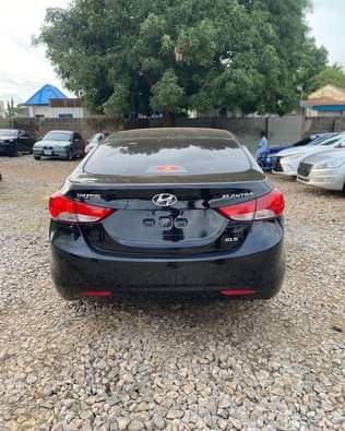 A picture of FOR SALE EXTREMELY CLEAN USED HYUNDAI ELANTRA 2012 2013 MODEL