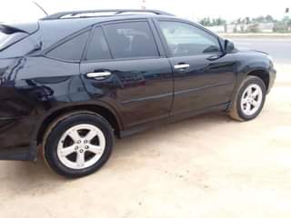 A picture of 2007 LEXUS RX330