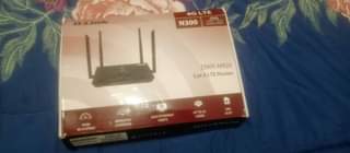 A picture of D LINK Router on sale