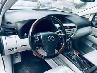 A picture of Lexus RX350 2009