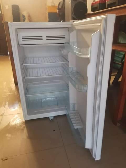 A picture of Friji 280k 0718909429