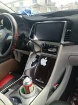 A picture of REGISTERED TOYOTA VENZA Model 2010 Clean Leather InteriorL Rev Cam