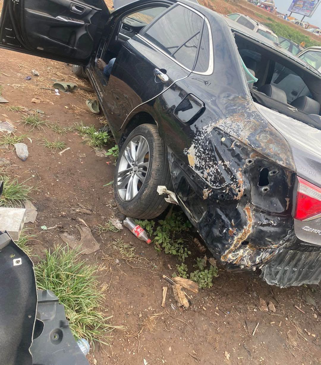 A picture of AWOOOF FOR WHO SABI BETTER THINGS TOYOTA CAMRY 2016 MODEL