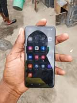 A picture of Samsung S10e