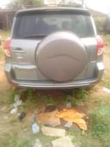 A picture of Toyota RAV4 2008