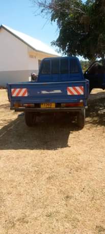 A picture of Gari ya kazi hiyo 0764695563 chapu tumalize biashara