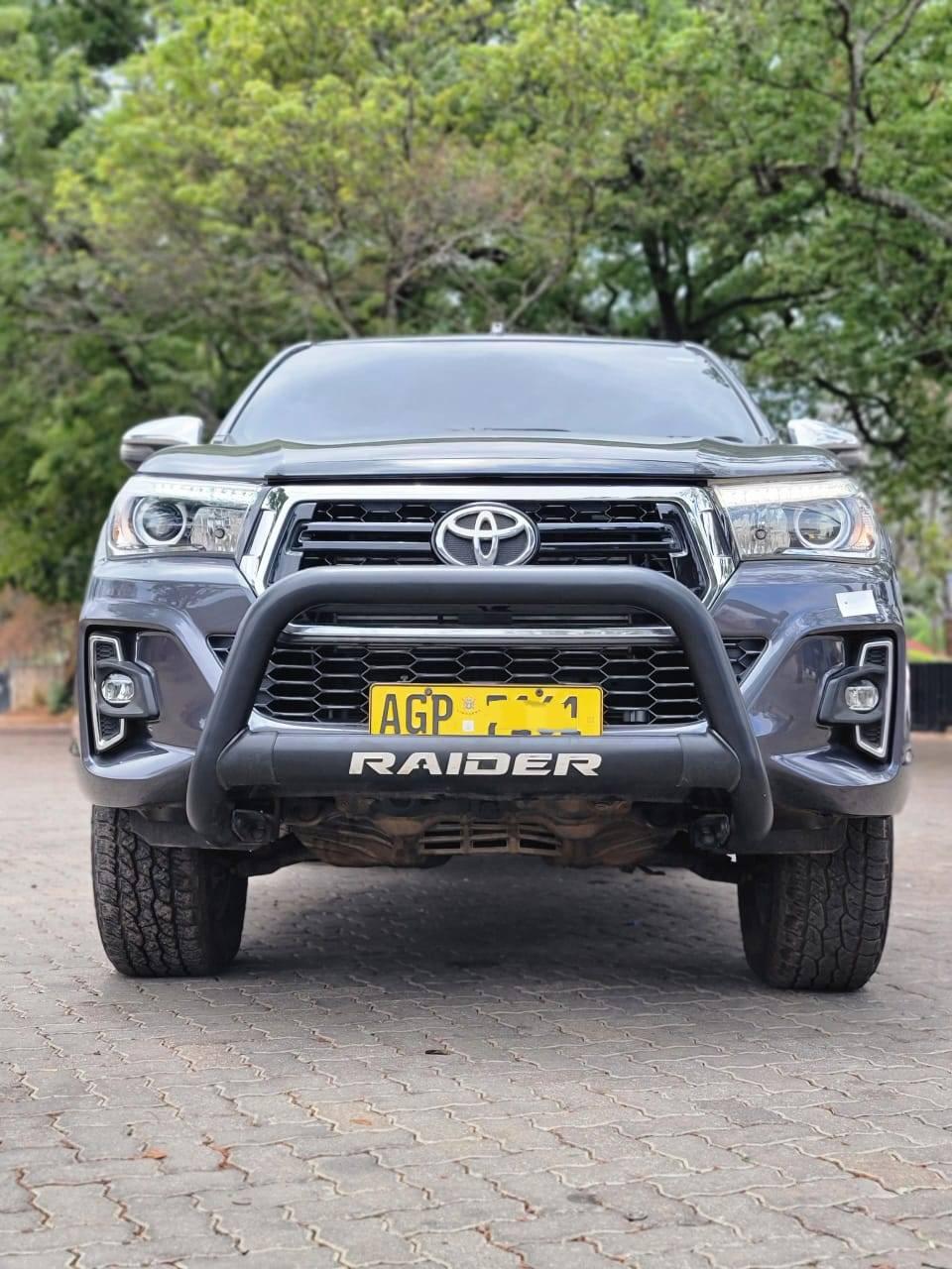 used toyota hilux