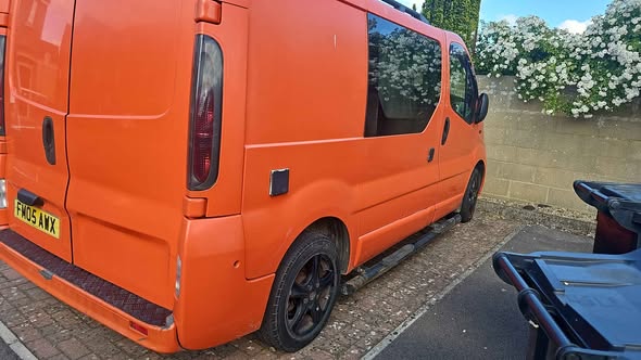 vauxhall vivaro