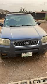 A picture of 2002 FORD ESCAP AUTOMATIC DRIVE