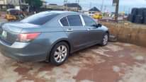 A picture of Honda accord 09133605046