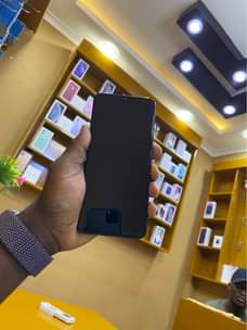 A picture of Infinity hot 30i 128gb